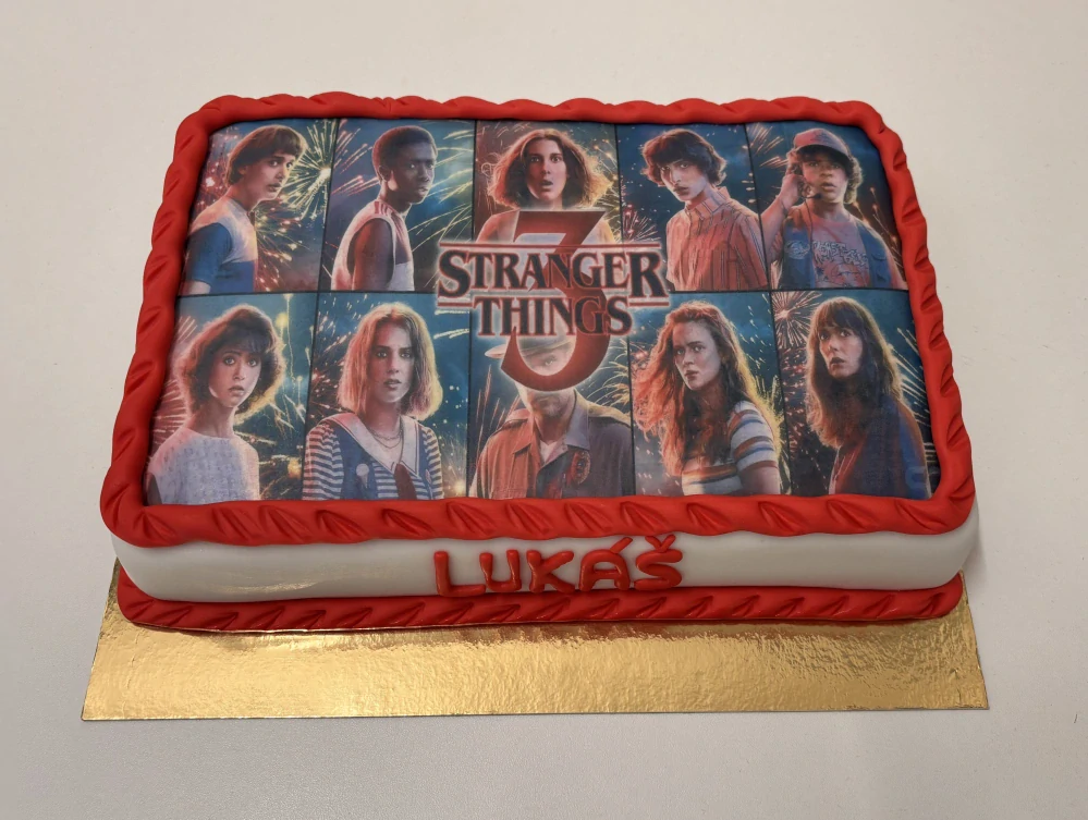 Torta Stranger Things