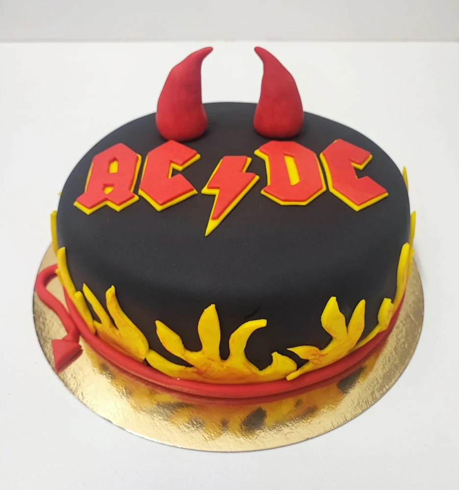 Torta AC/DC