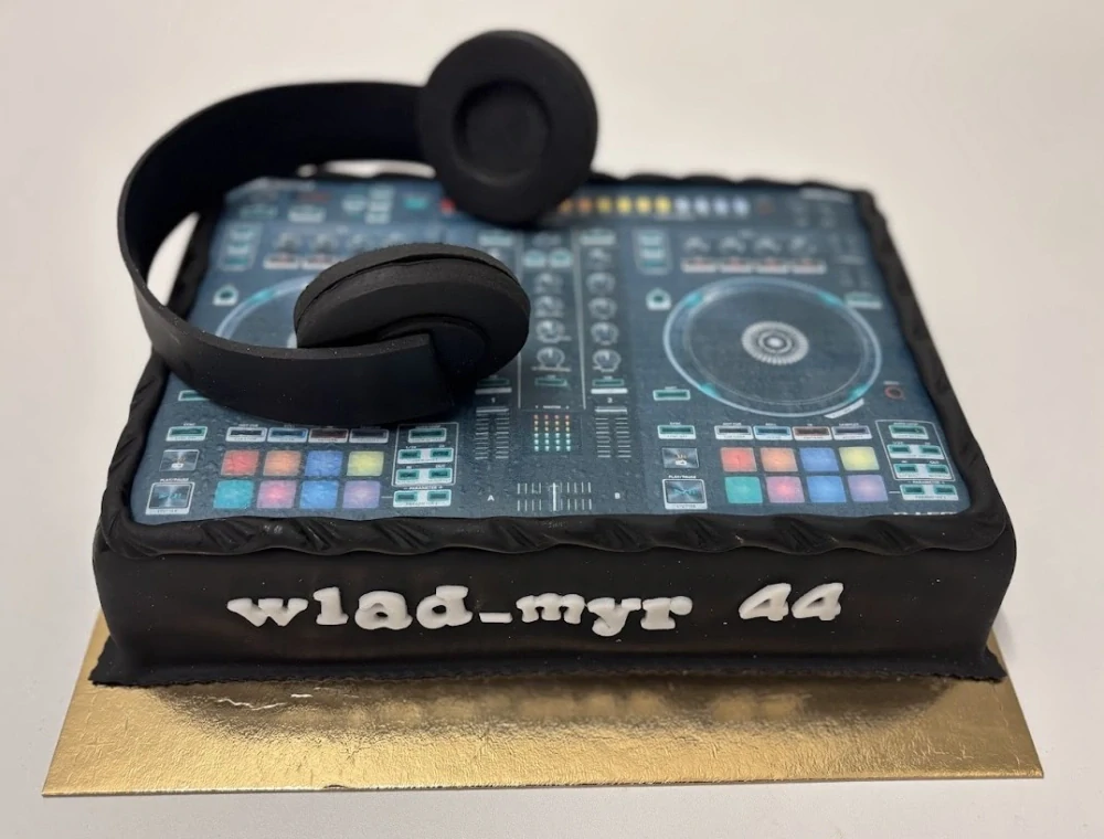 Torta DJ pult