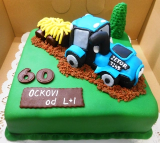 Torta Traktor