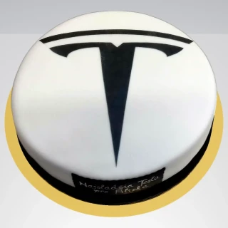 Torta auto Tesla