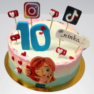 Torta Tinedžerka, TikTok, Instagram, Facebook...