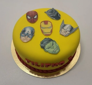 Torta Avengers, Superhrdinovia