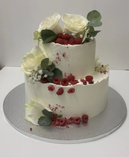 Torta Svadobná so živými kvetmi a ovocím